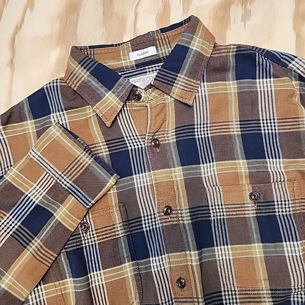 Wallace & Barnes Heavyweight Flannel Shirt In Brown Navy Plaid Men's Size M